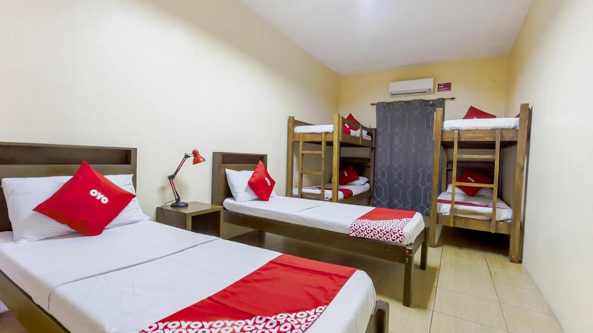 Hotel Metro Deluxe Residences Pasay